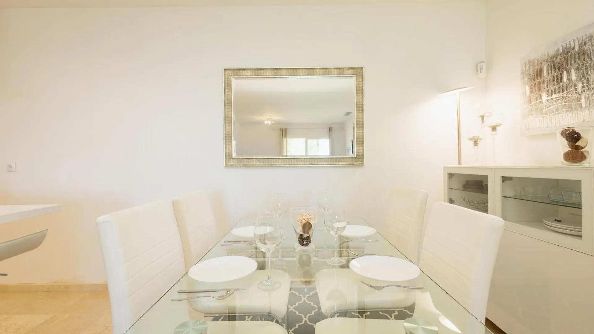 Sea View Apartment With Private Garden And Jacuzzi In Balcones Del Lago, Istan El Ángel